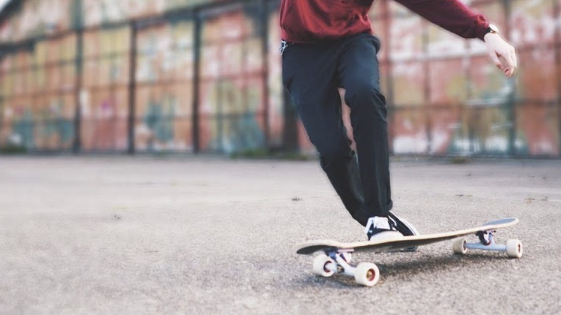 Le Longboard Skate : Une Épopée de Glisse, de Liberté et de Passion, au delà de 2024