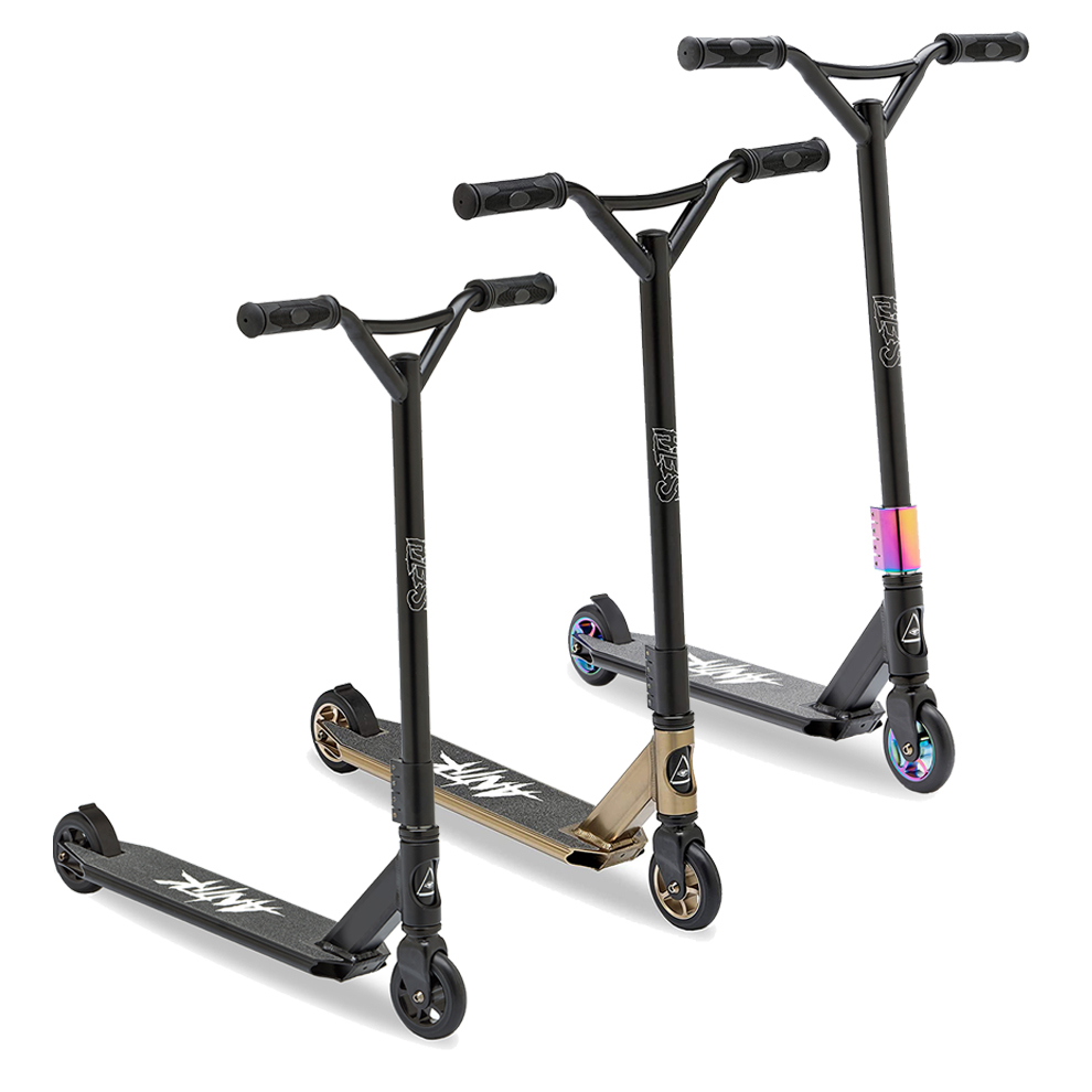 Il y a les trois trottinette Antik Seth one 